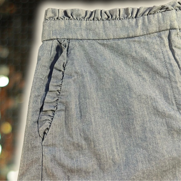 NWOT J. Crew Cotton Blue Chambray Ruffled Trim Chino 3” Shorts Size 6 - Picture 6 of 9
